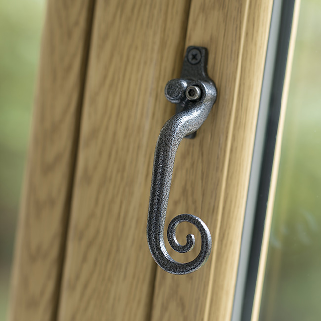 OCHandle Finishes Everglade Windows